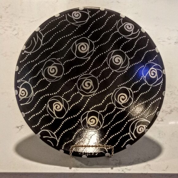 B&W Matte Textured Painted Ceramic Decorative Bowl - Picture 4 of 5